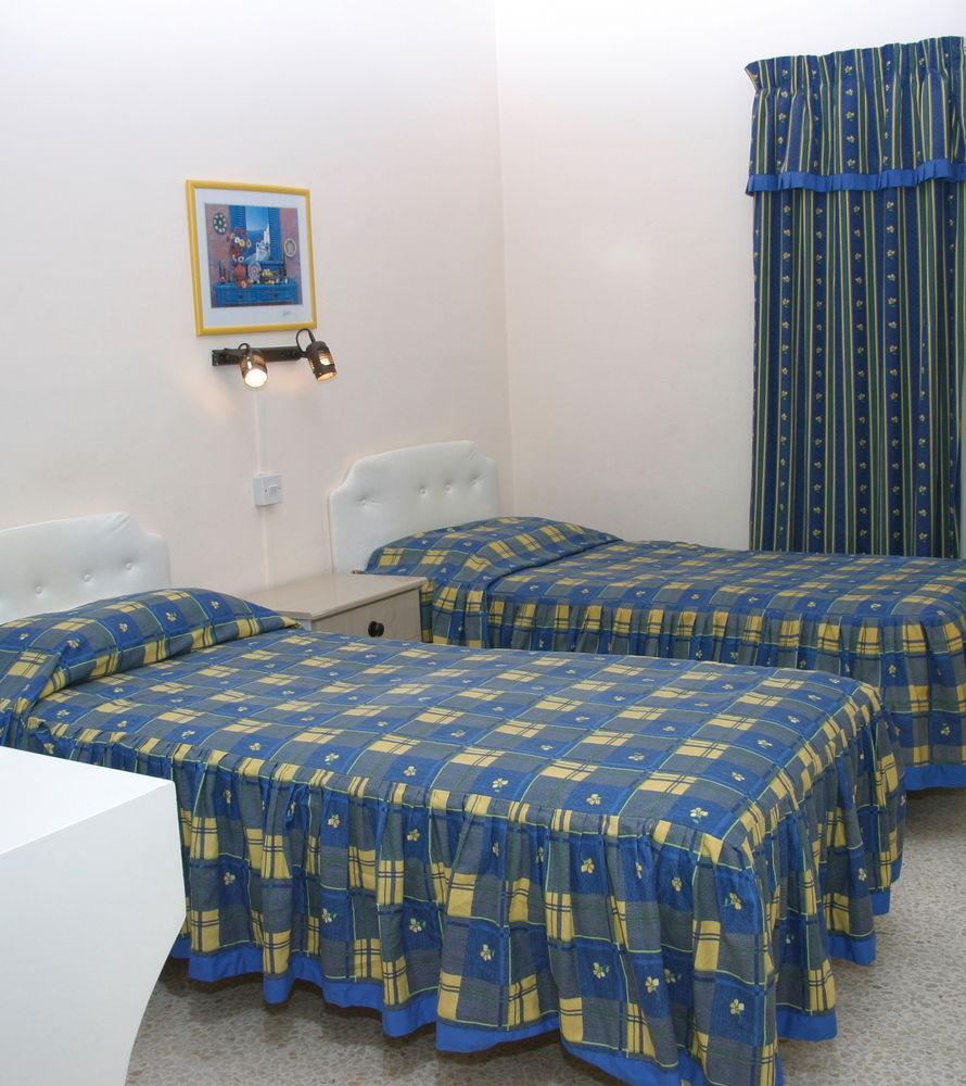 Mavina & Hotel 3*