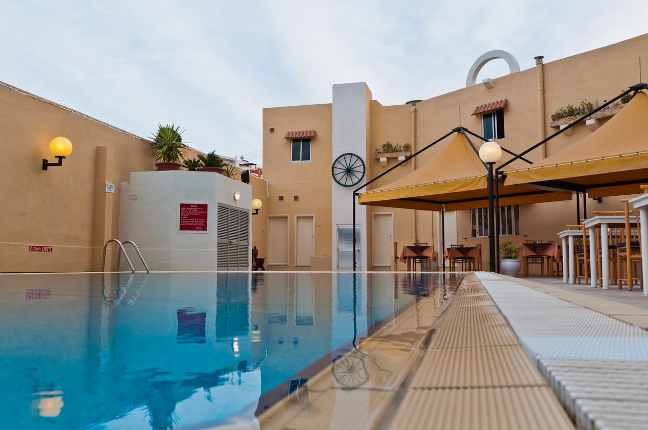 Mavina & Hotel 3*